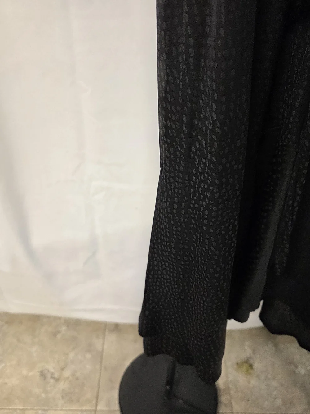 Black Midi Tie-Waist Dress with Flutter Sleeves
